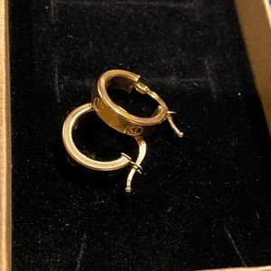 ❌SOLD❌18K real Saudi gold love earrings